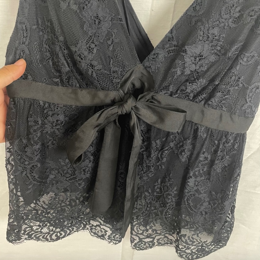Free People lace v-neck loose fit black blouse women’s Size Small - Picture 10 of 14